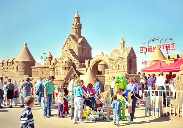 giant walk-through sand sculpture